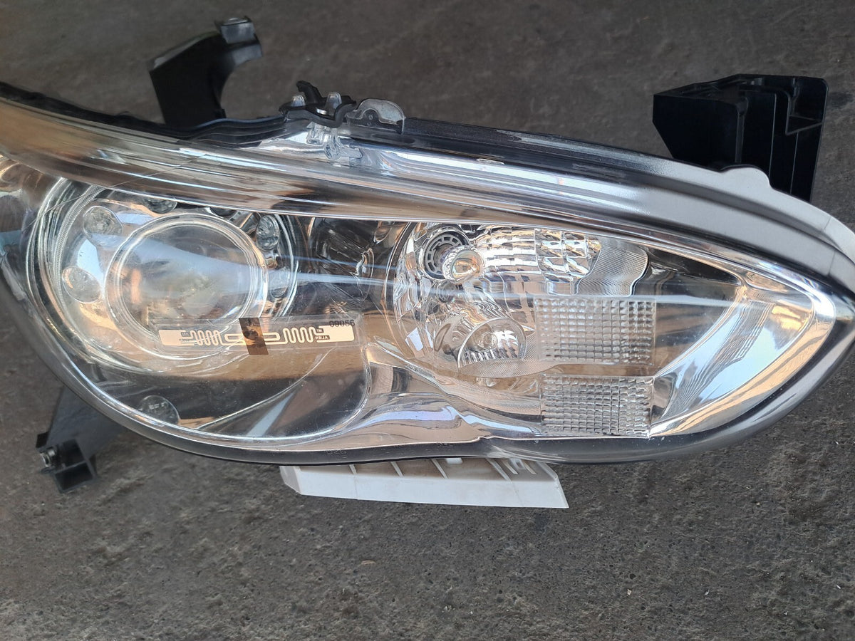 2013-2015 Infiniti QX60 JX35 Right Passenger RH Xenon HID Headlight OEM
