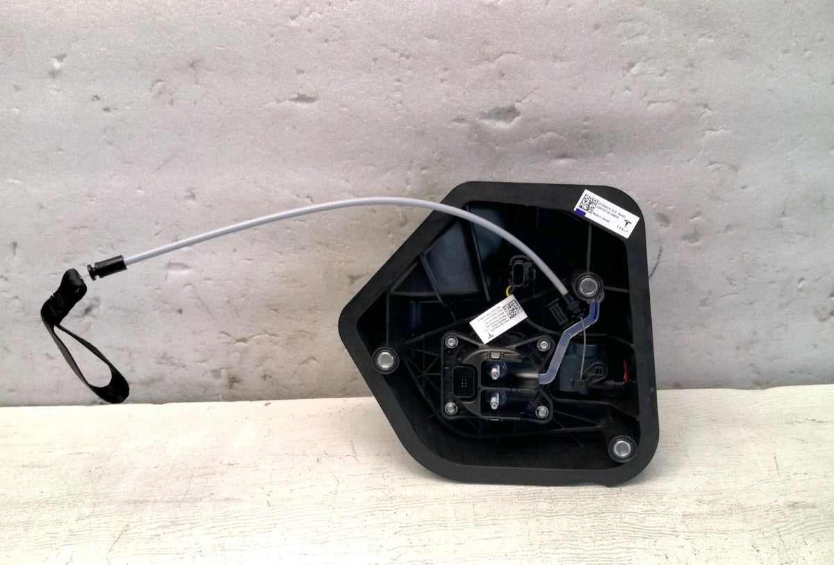 17-23 Tesla Model 3/Y Charging Port Inlet Socket Control Module 1490374-10-D OEM