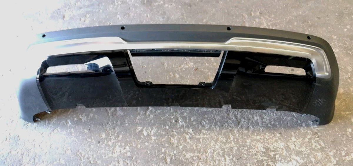 2022-2024 RIVIAN R1S REAR BUMPER COVER OEM PT00049055