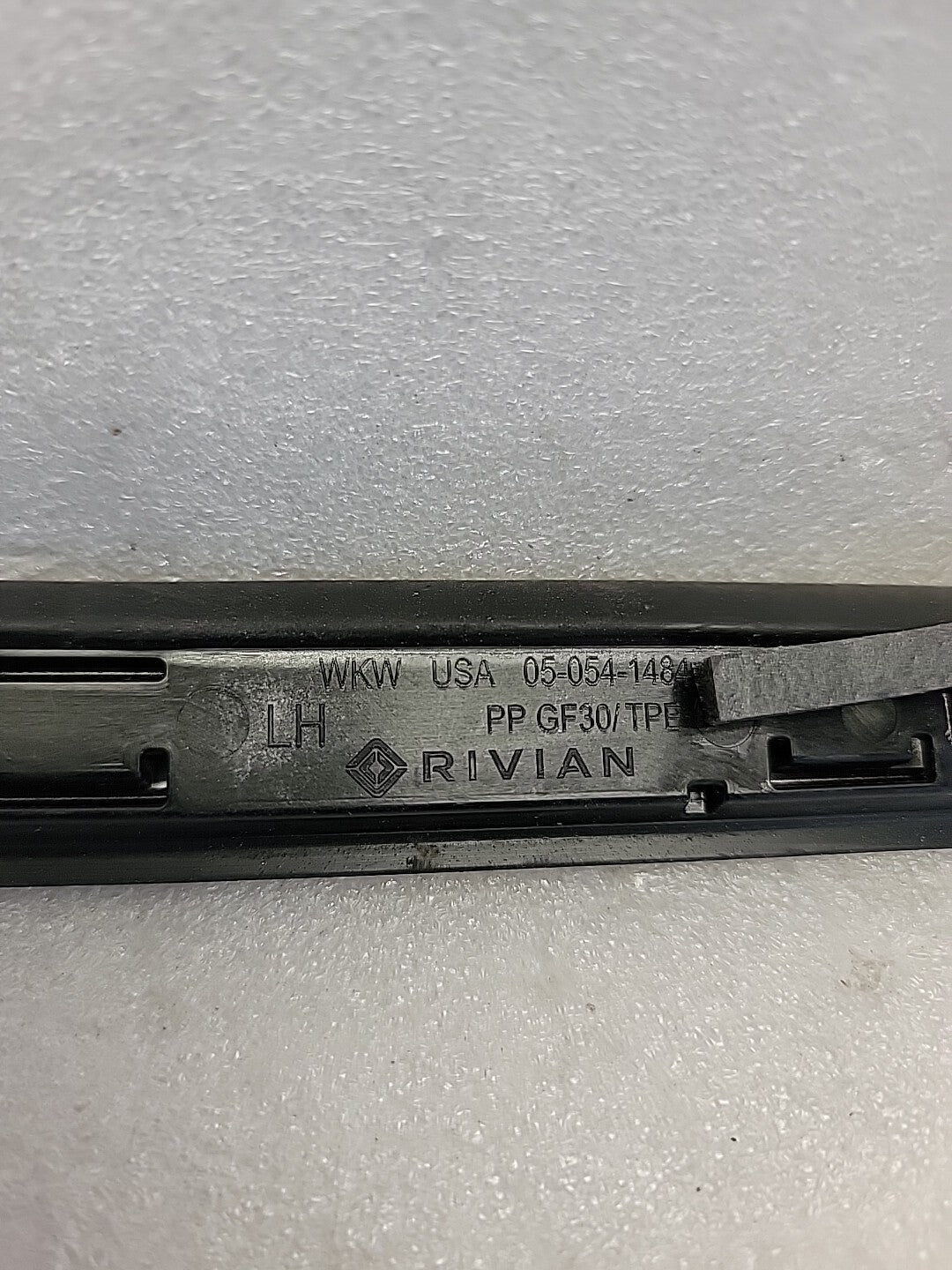 Rivian R1S Rear Upper Left LH Quarter Panel Molding OEM New