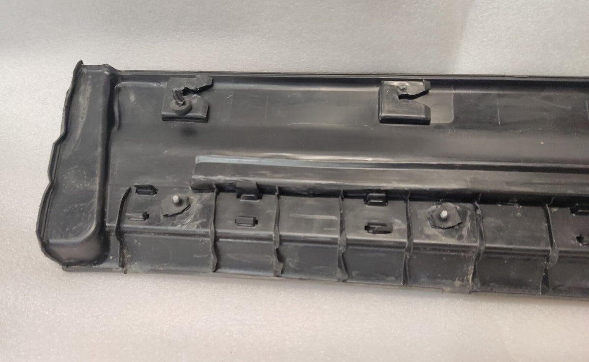 2022 - 2024 Rivian R1T Front Lower Left Drivers Door Molding Cladding Bracket