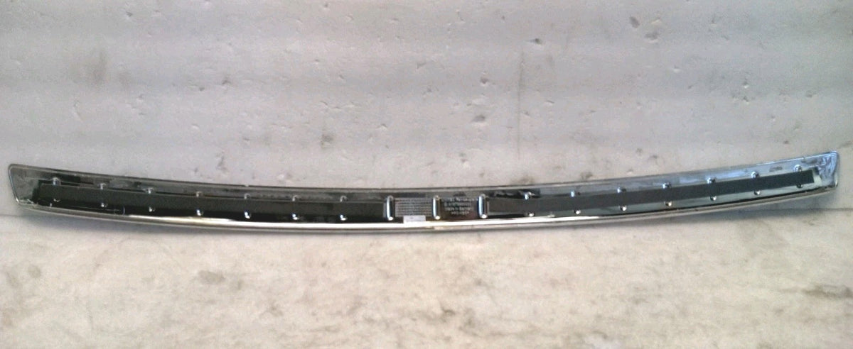 19-21 MERCEDES, GLE450, AMG REAR BUMPER SCUFF STEP W167 A1676930000 OEM