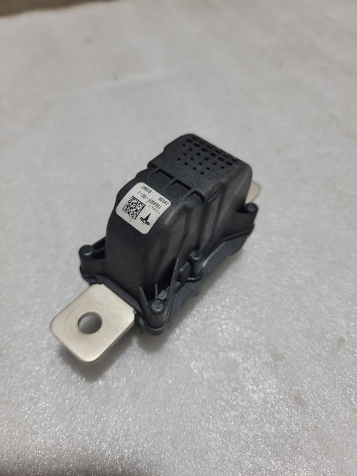 1064689-00-J/I OEM Tesla 2017-2023 Model 3/Y Pyrotechnic Battery Disconnect Fuse