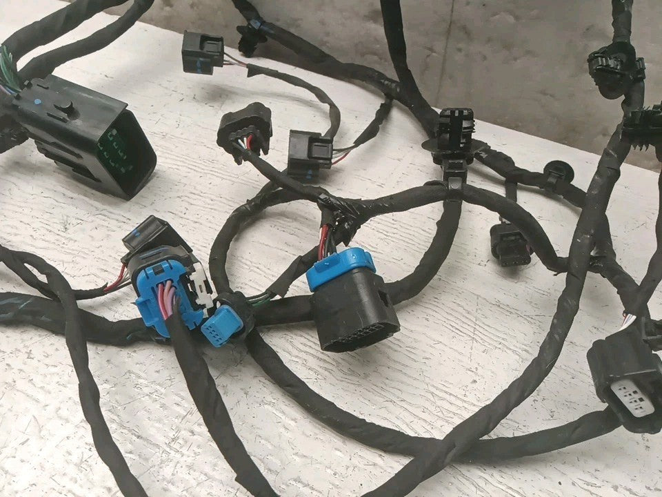 2025-2026 Rivian R1S Rear Fascia Bumper Wiring Harness PT00568004-B OEM