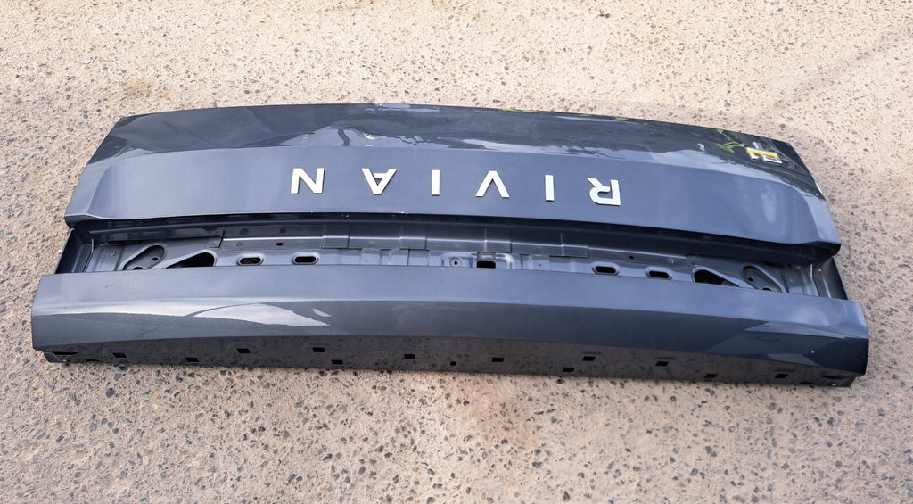 2021-2024 RIVIAN R1T REAR BACK DOOR TAILGATE TRUNK LID SHELL OEM Gray