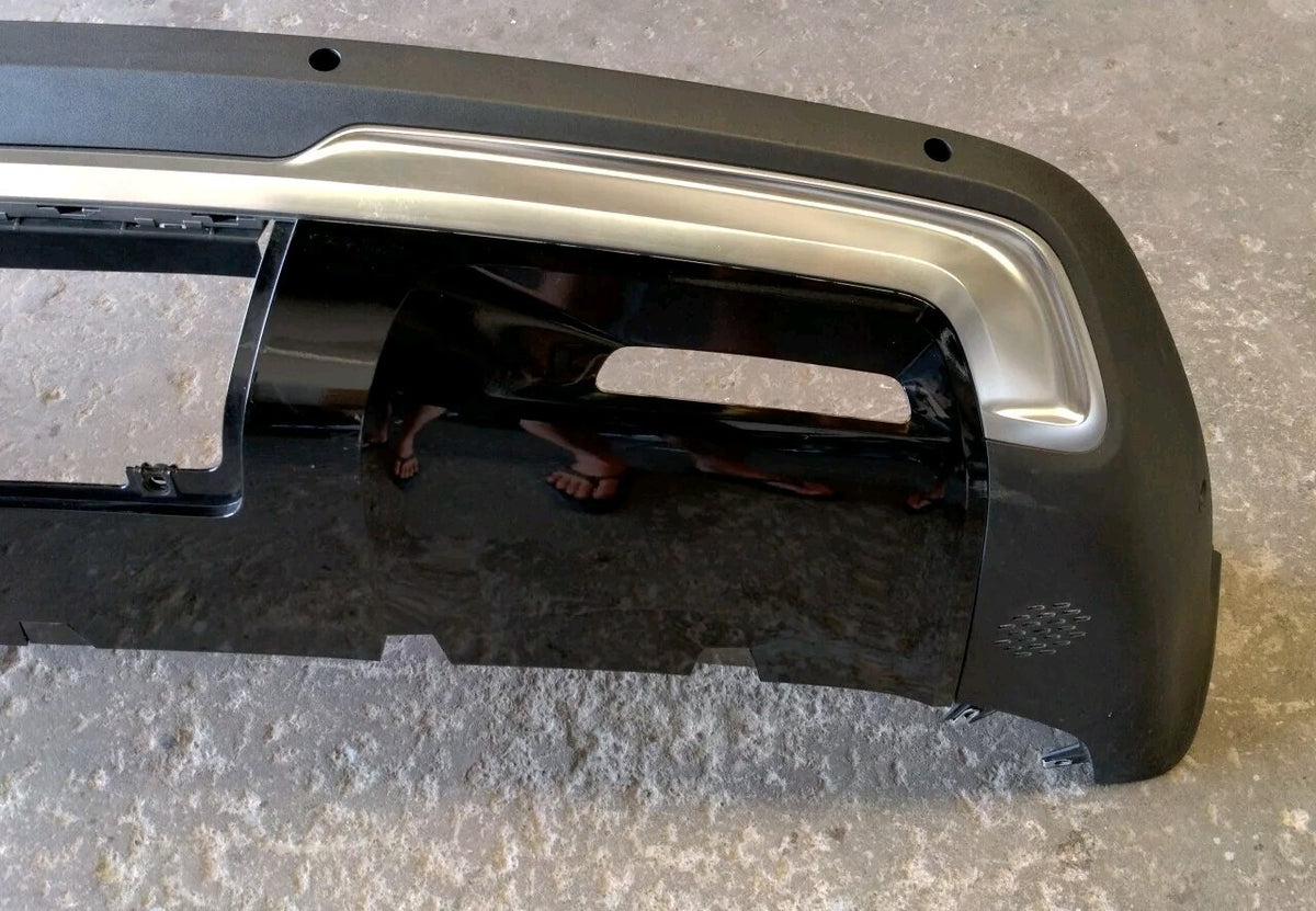 2022-2024 RIVIAN R1S REAR BUMPER COVER OEM PT00049055