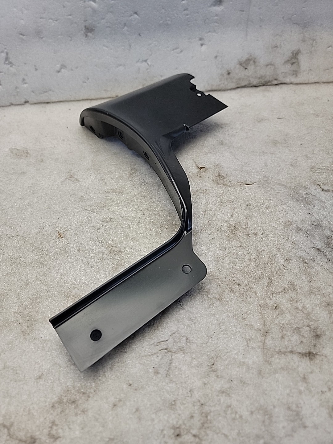 2016-2020 Tesla Model S MS Passenger Side Rocker Molding End Cover Right RH OEM
