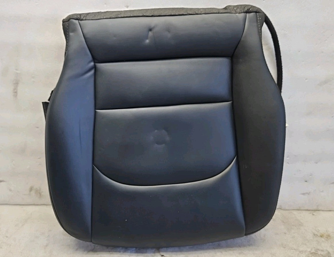2017-2020 Tesla Model 3 Front Right Lower Bottom Seat Cushion OEM 1112642-91