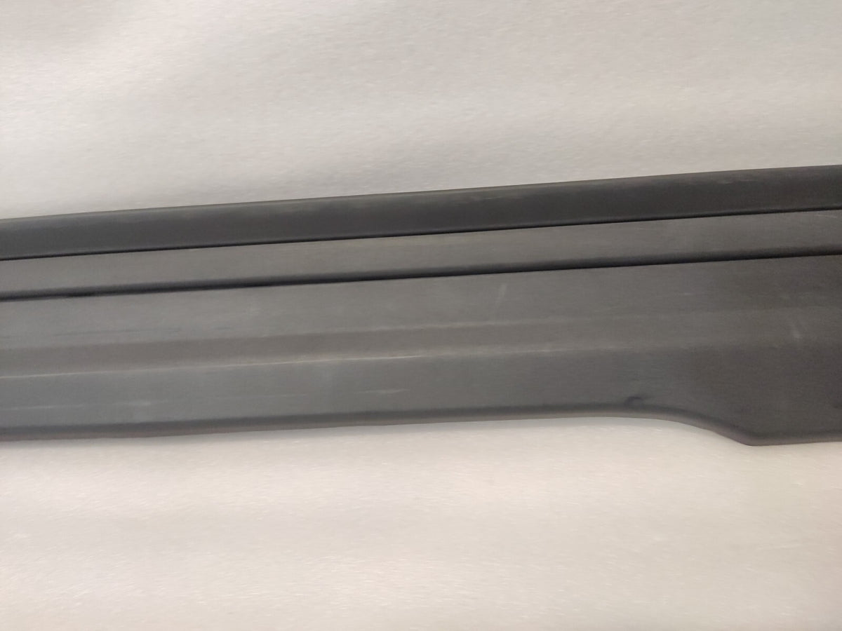 2022 - 2024 Rivian R1T Front Lower Left Drivers Door Molding Cladding Bracket