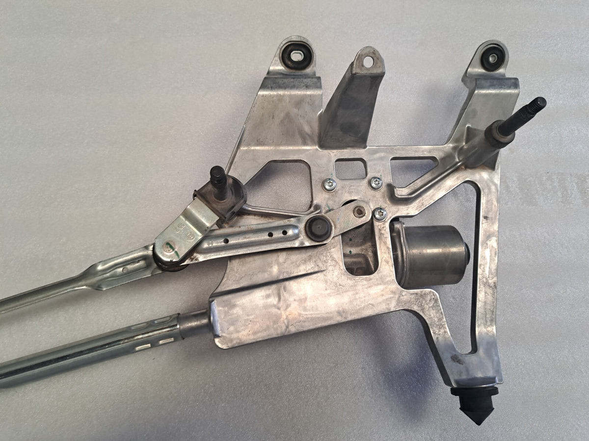 Tesla Front Windshield Wiper Linkage Motor & Linkage 1615511-00-A 97199530
