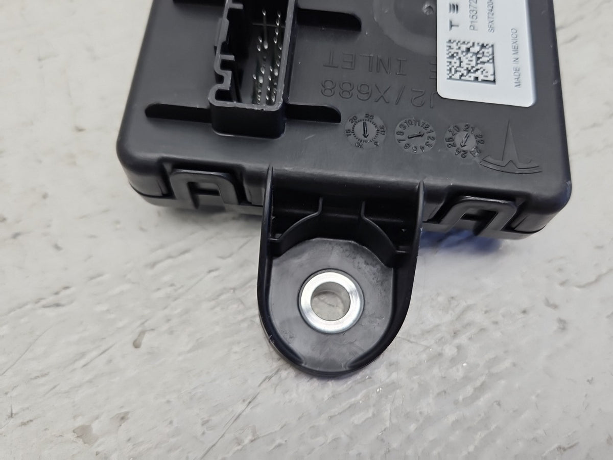 2024-2025 Tesla Model 3 Charge Port Control Module Unit OEM 1537264-10-E