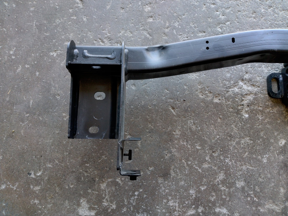 2022-2026 RIVIAN R1T REAR TOW TRAILER HITCH PT00003718-J OEM