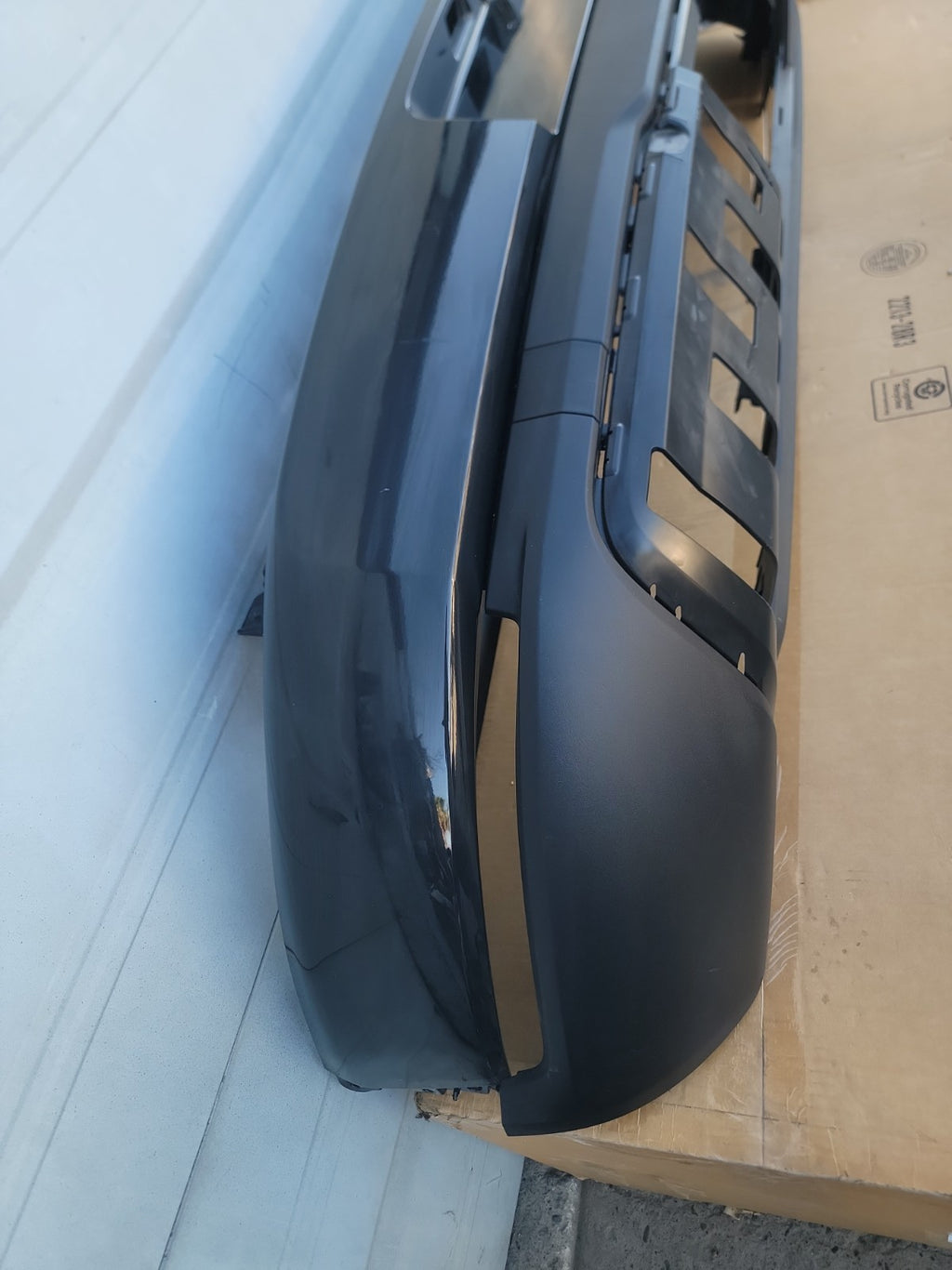 2027 RIVIAN R2 REAR BUMPER COVER ASSEMBLY (Black)OEM