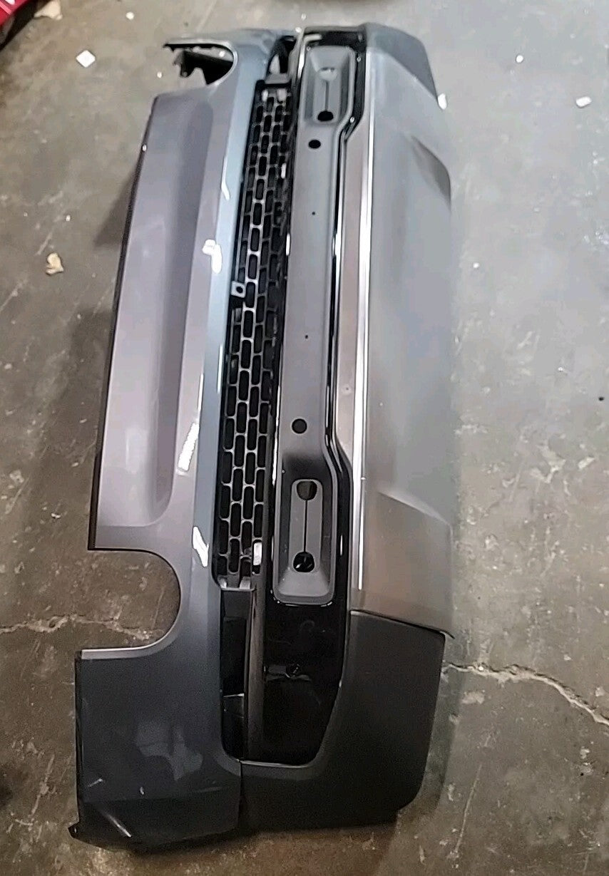 2021-2024 RIVIAN R1T R1S COMPLETE FRONT BUMPER Assembly OEM