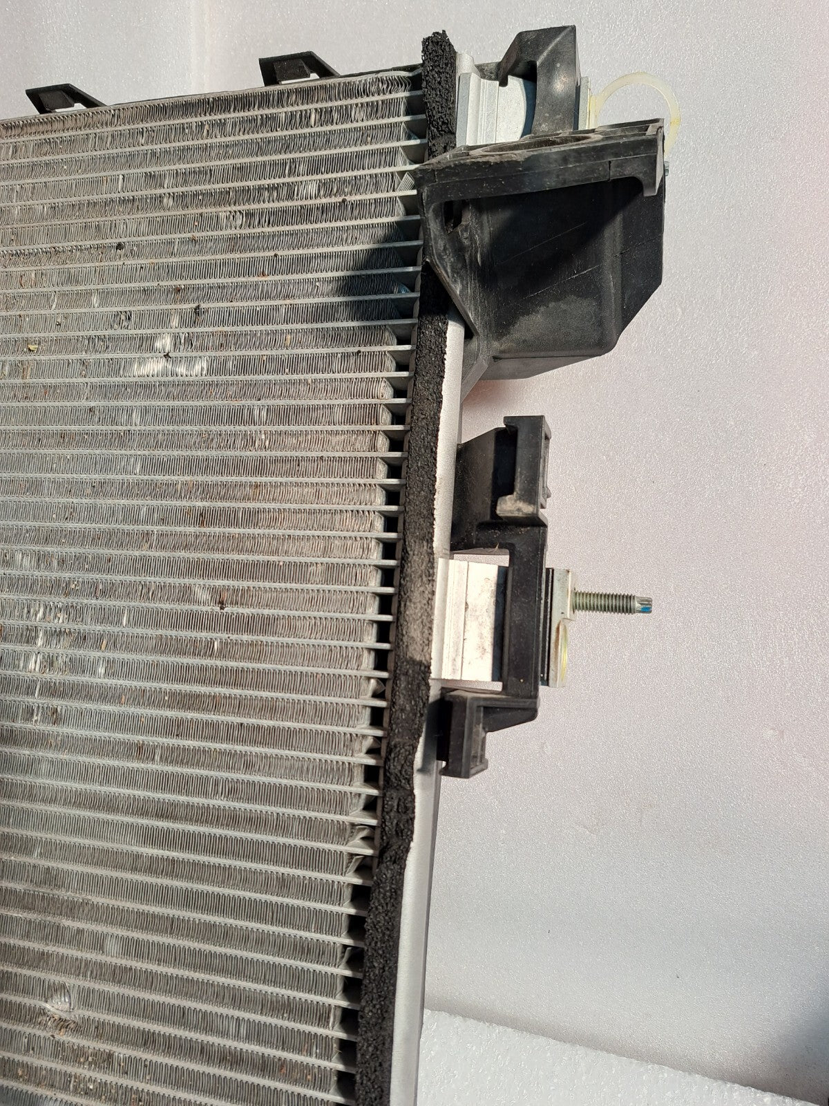 2017-2020 Tesla Model 3 AC Air Conditioning Condenser 1077083-00-B OEM