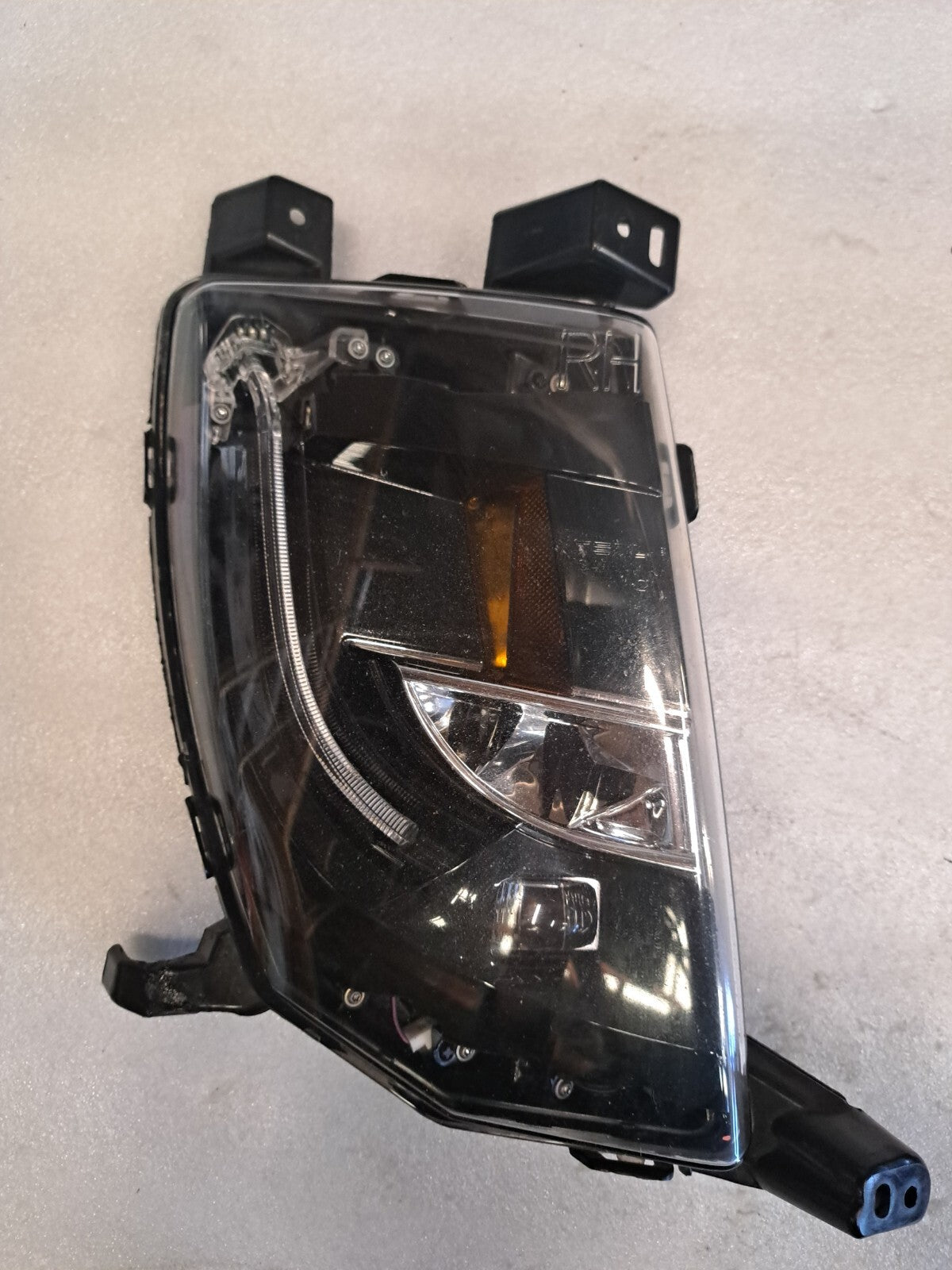 12-20 OEM Tesla Model S Right Passenger Side Fog Light Up Level .. RH 600591400F