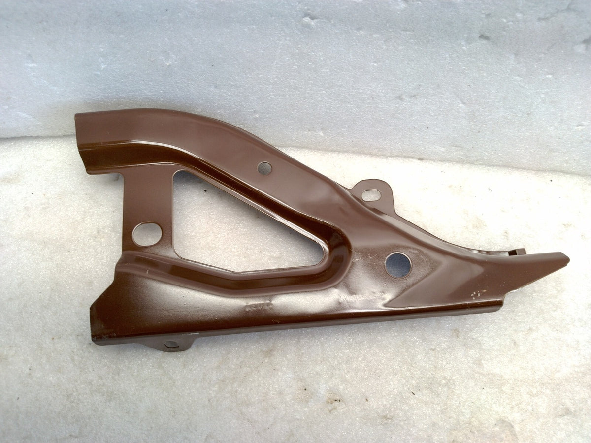Tesla Model Y Front Left Lower Fender Bracket 2020-2023 OEM 1487577-00-A