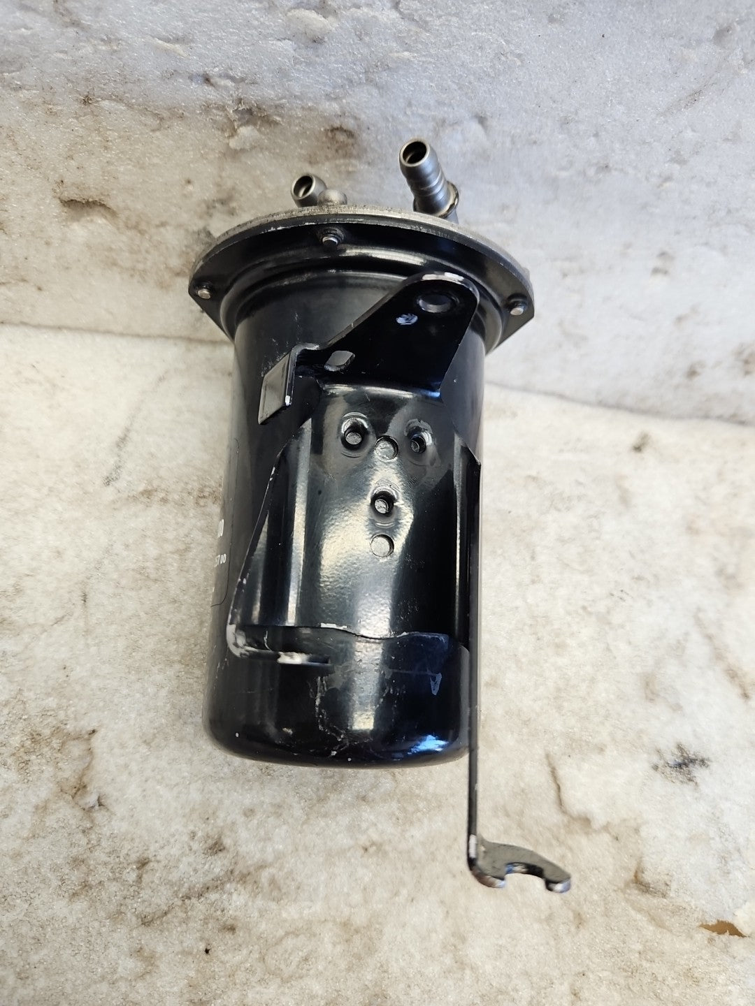 2012-2014 Volkswagen Passat 2.0L TDI Fuel Filter Housing OEM 561127399D