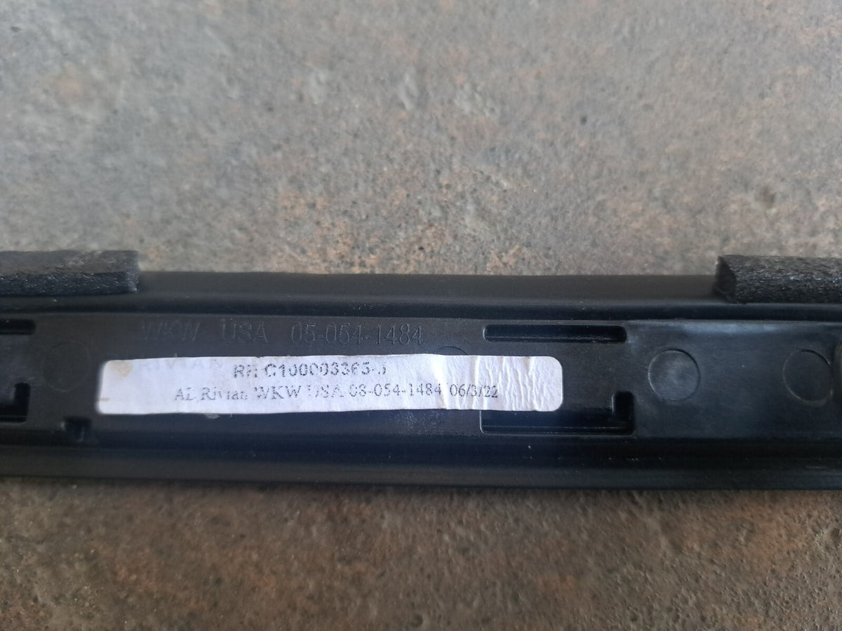 Rivian R1S Rear Upper Right Quarter Panel Molding OEM