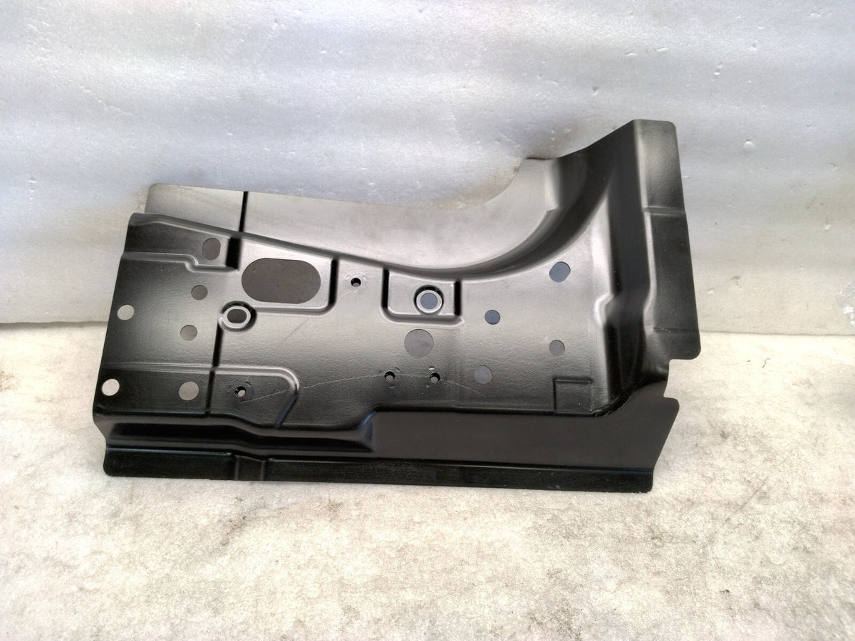 NEW Tesla Model 3 Other Exterior Part Assy Panel Hinge Pillar 1101915-S0-A OEM
