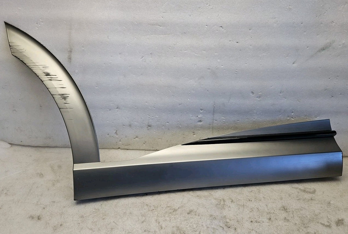 2022-2024 GENESIS GV60 Right Rear Door Bottom Molding 87776-CU000 OEM