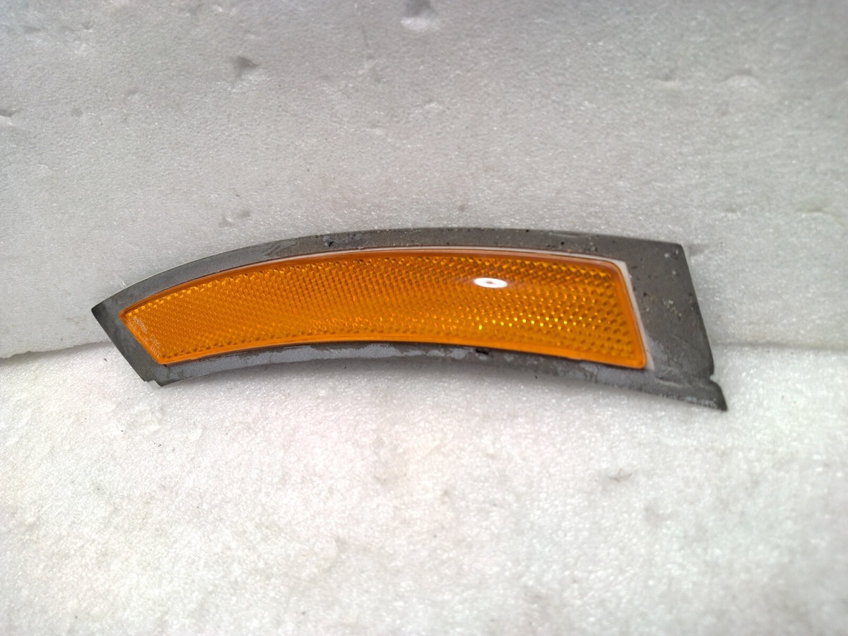 2007-2013 BMW 3 SERIES FRONT BUMPER REFLECTOR LEFT SIDE 63.14-7162313-06 OEM