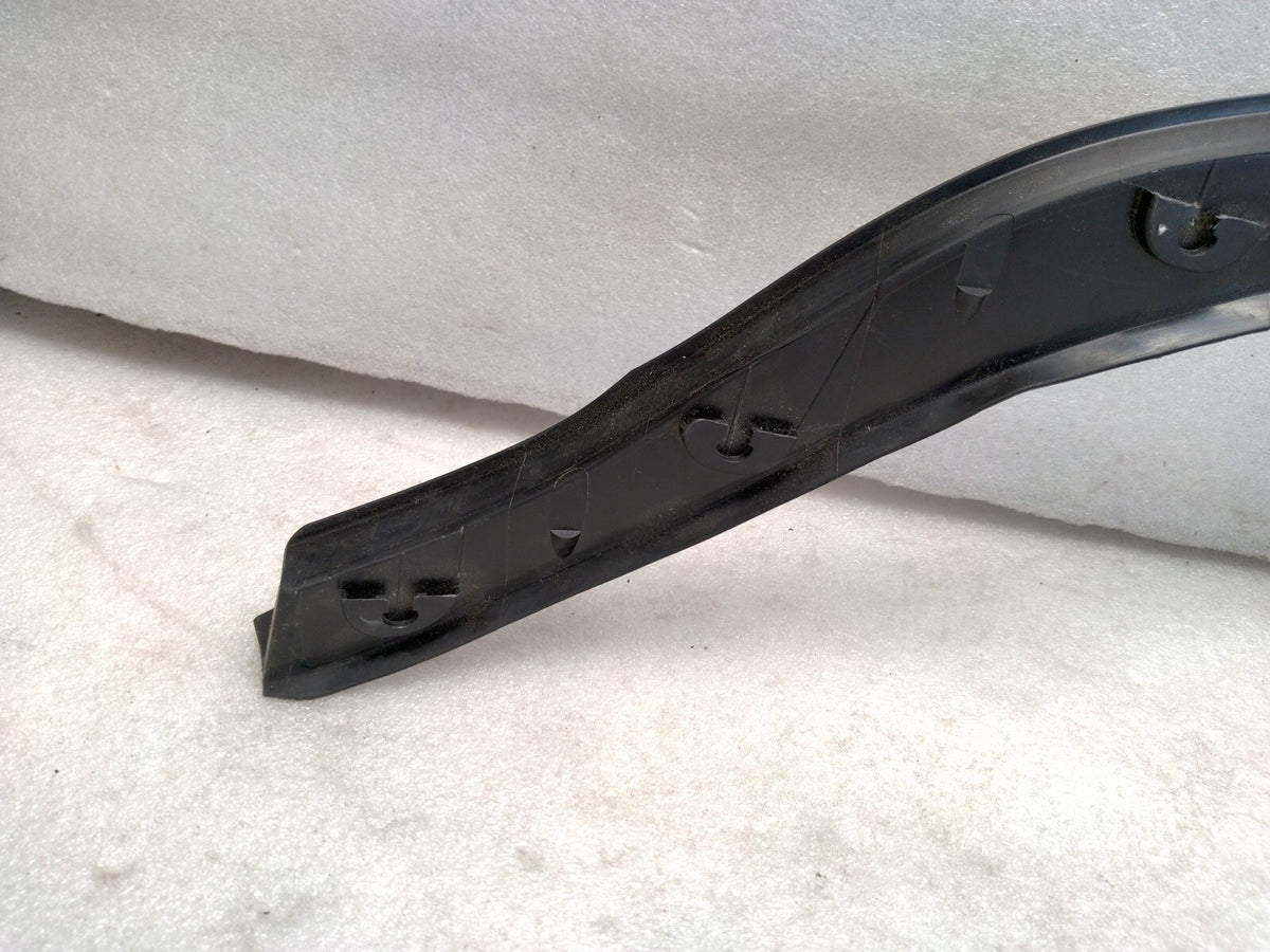 2020-2022 MERCEDES GLB250 X247 REAR LH SIDE DOOR REARWARD WEATHERSTRIP SEAL OEM