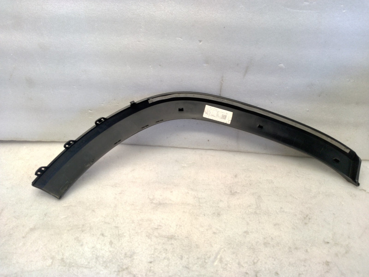 Mercedes-Benz X243 Left QUARTER ARCH FLARE MOLDING OEM 2020-2023 A2478850222
