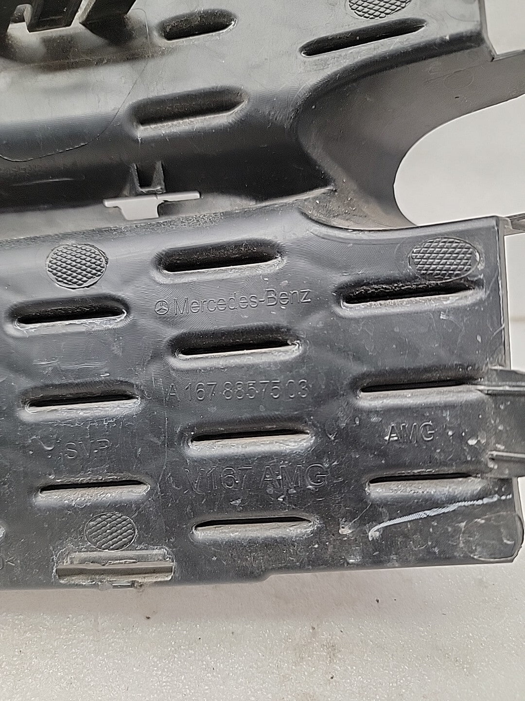 20-21 Mercedes Benz GLE350 Front Bumper RH Grille Cover A1678857503