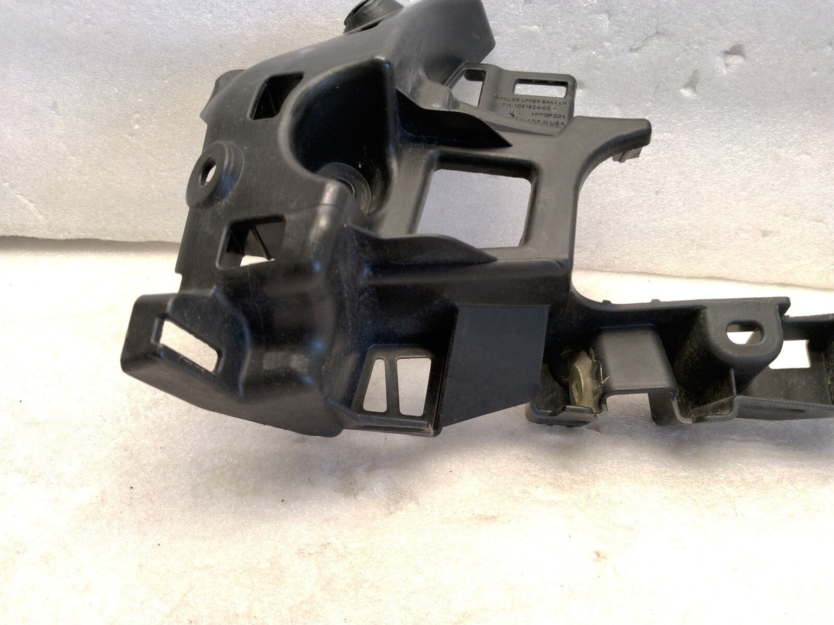 2016-2020 TESLA MODEL X P100D Upper Bracket Frame Panel 1051824-00-H OEM