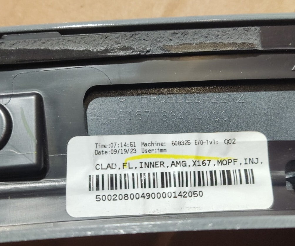 Mercedes-Benz GLS X167 Front Left Fender Flare Shield Protector Cover Trim