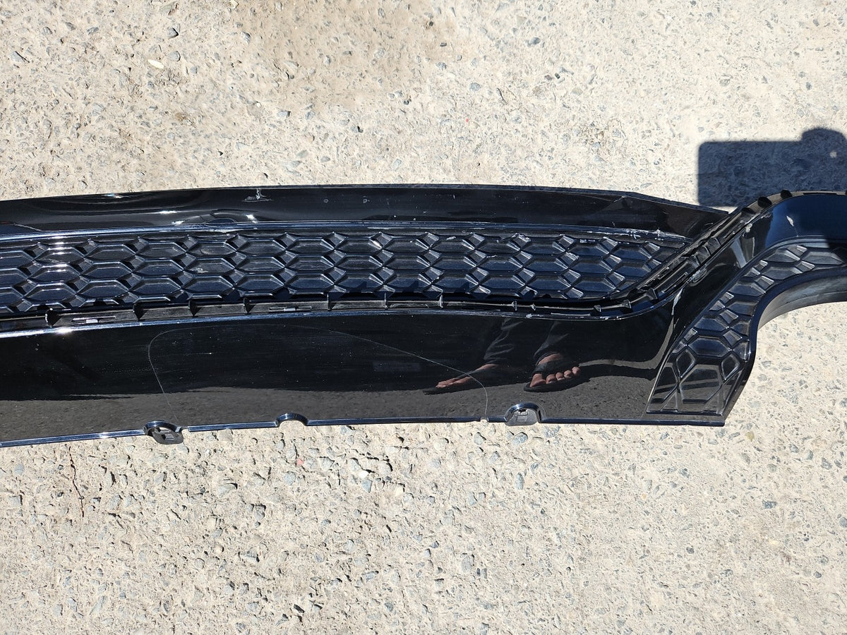 2018-2022 Audi RS6 RS7 Rear Bumper Valance Lower Diffuser Cover OEM 4K8807514