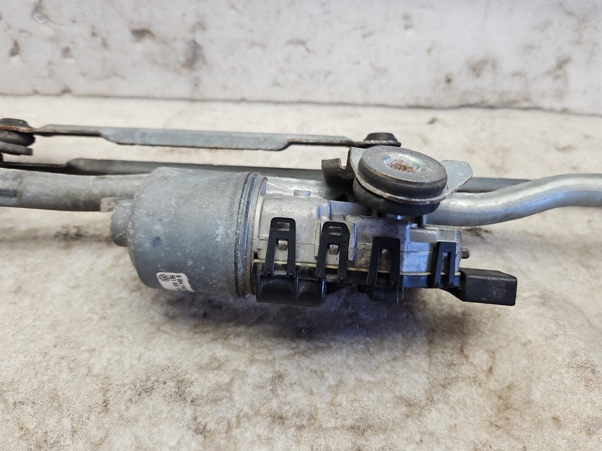 2012-2019 VW Passat Windshield Wiper Transmission Linkage & MOTOR OEM 561955023B