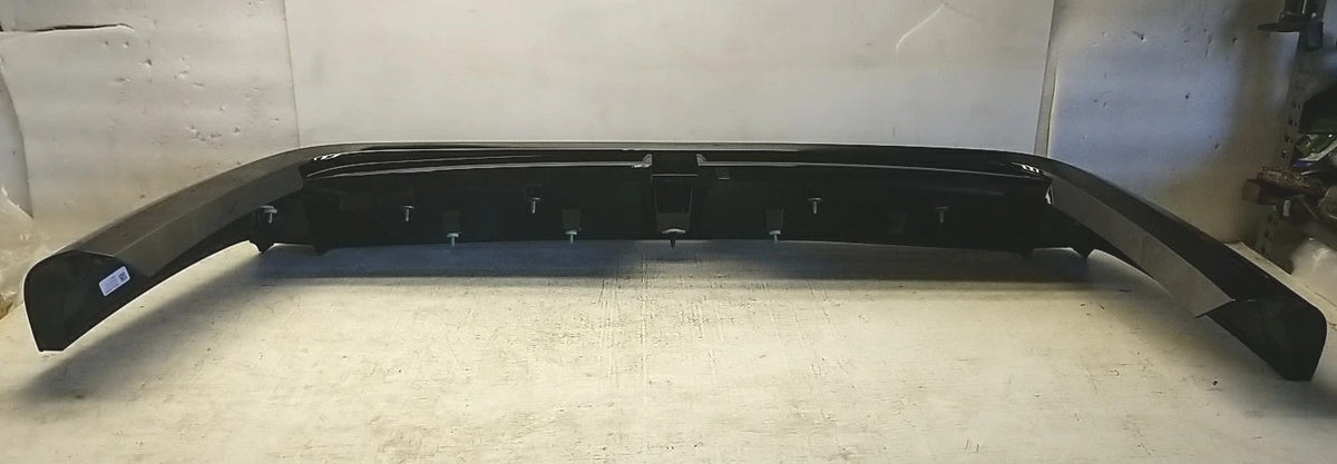 2027 Rivian R2 Upper Cover Rear Body Trim Spoiler Liftegate Assy PT01106490 OEM
