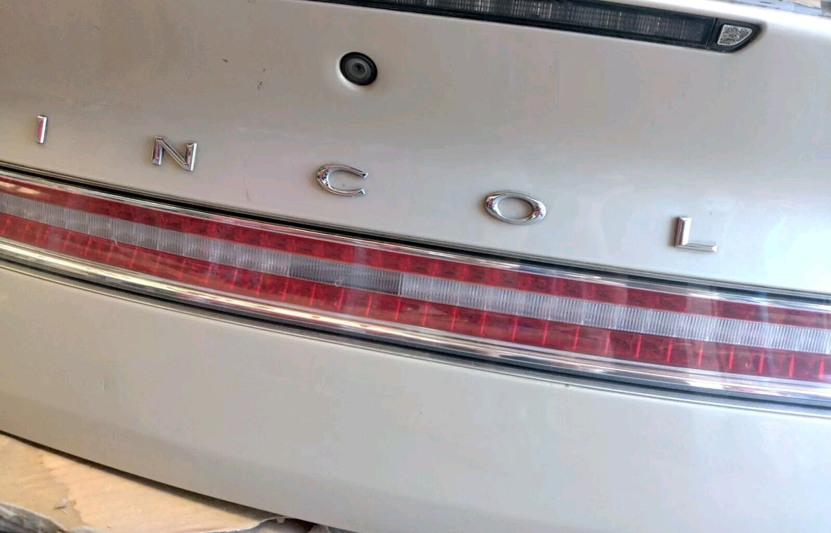 2013-2020 LINCOLN MKZ TRUNK/DECKLID/HATCH/CAMARA/TAILGATE BEIGE COLOR OEM