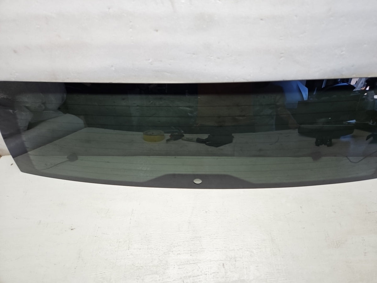 2021-2024 Rivian R1S Rear Tailgate Trunk Lid Window Glass Assy OEM PT00014964