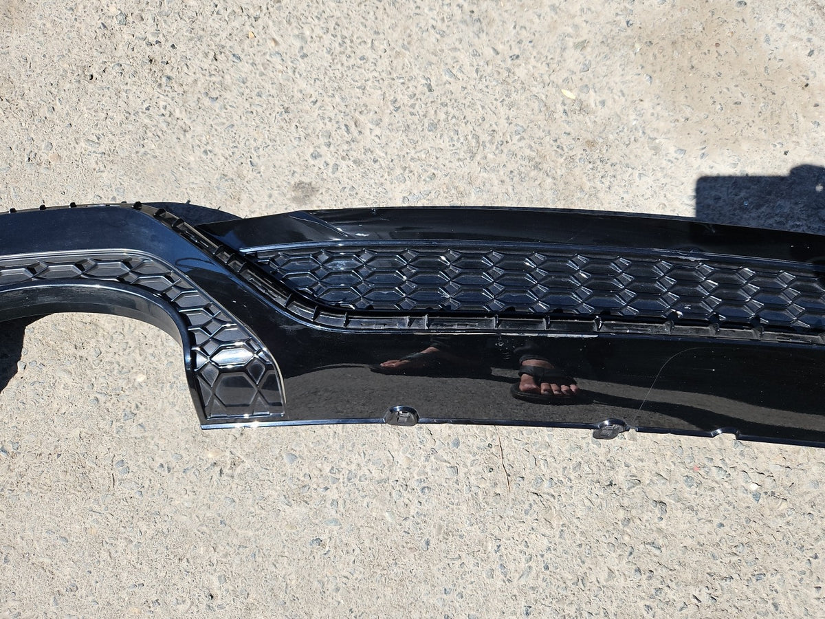 2018-2022 Audi RS6 RS7 Rear Bumper Valance Lower Diffuser Cover OEM 4K8807514
