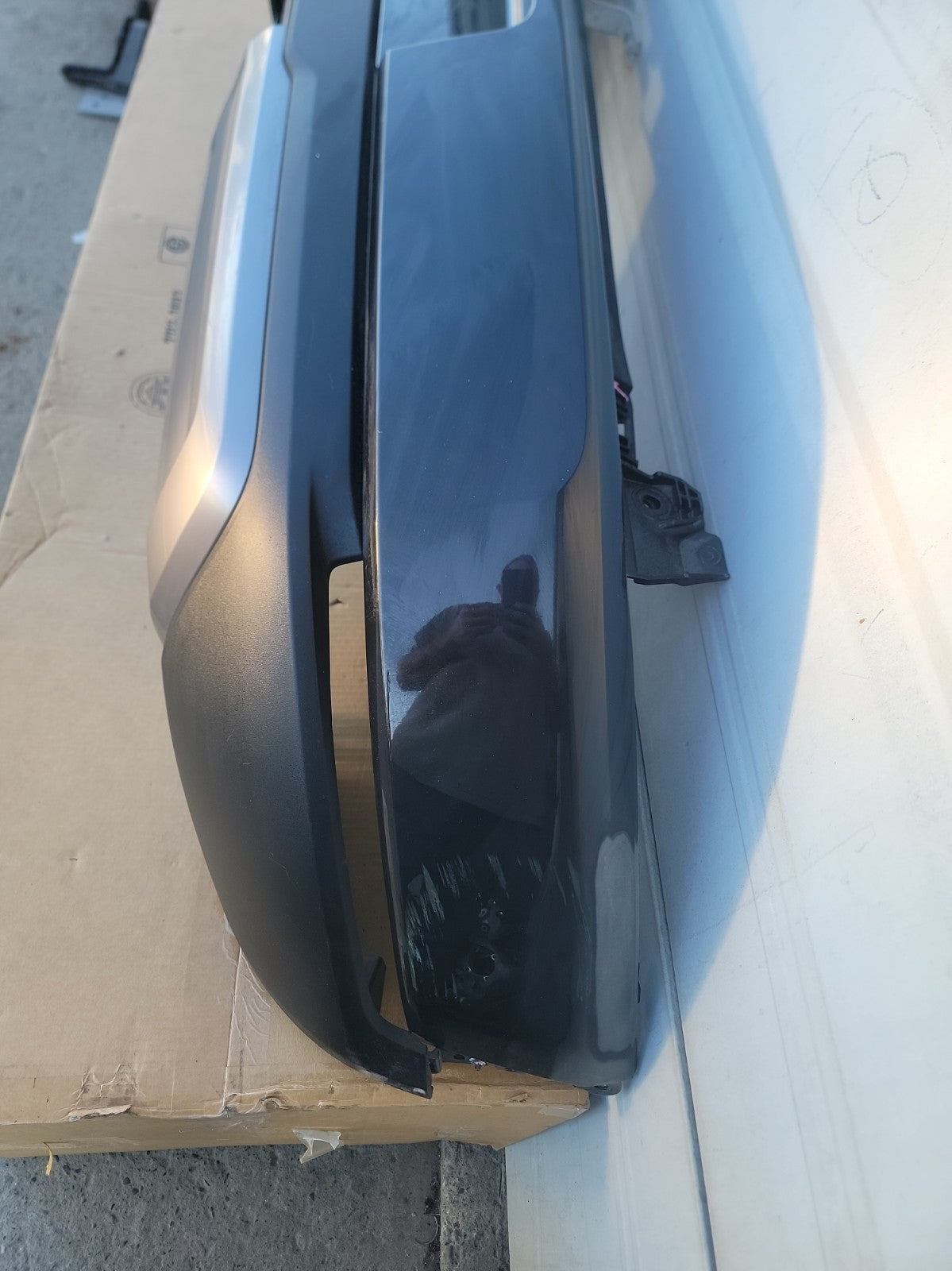 2027 RIVIAN R2 REAR BUMPER COVER ASSEMBLY (Black)OEM