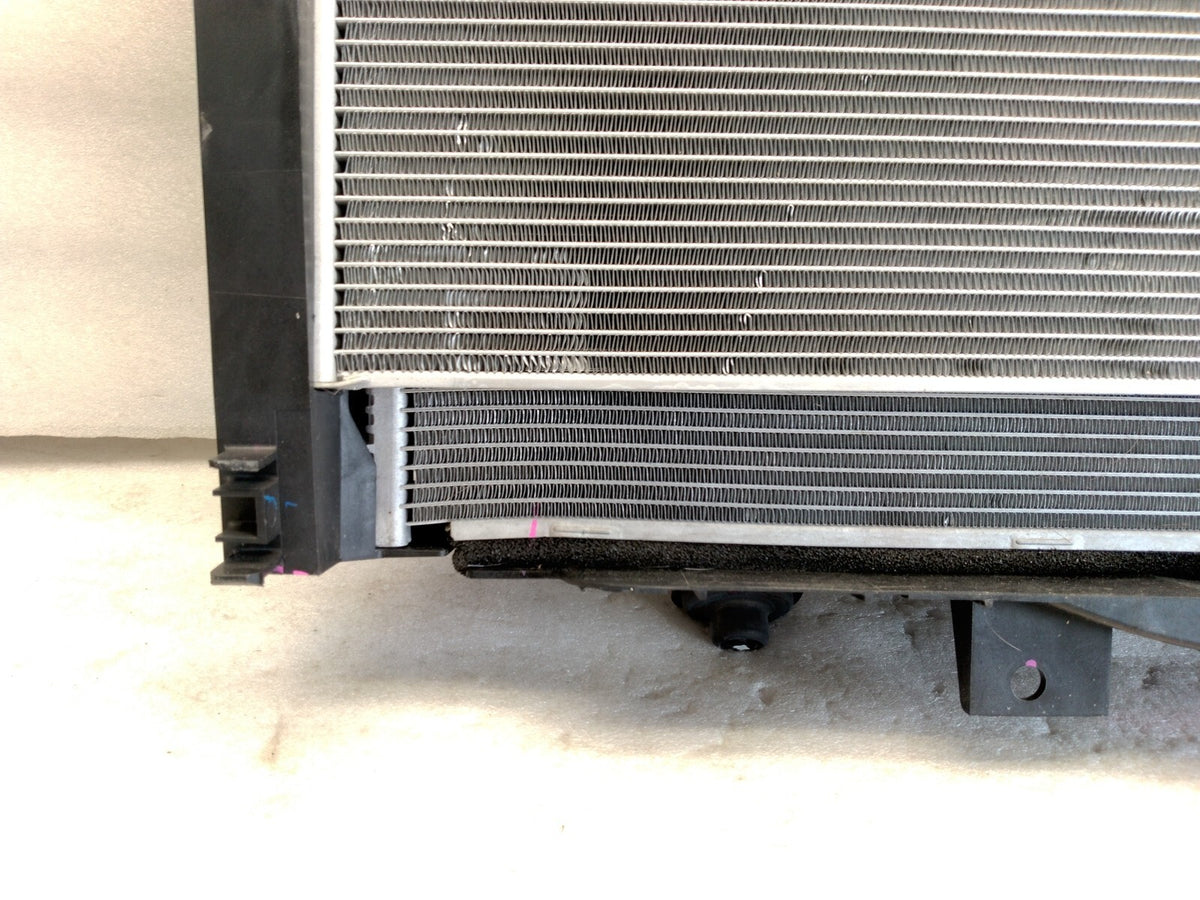 2022-2025 RIVIAN R1S R1T RADIATOR CONDENSER COOLING FAN ASSEMBLY OEM