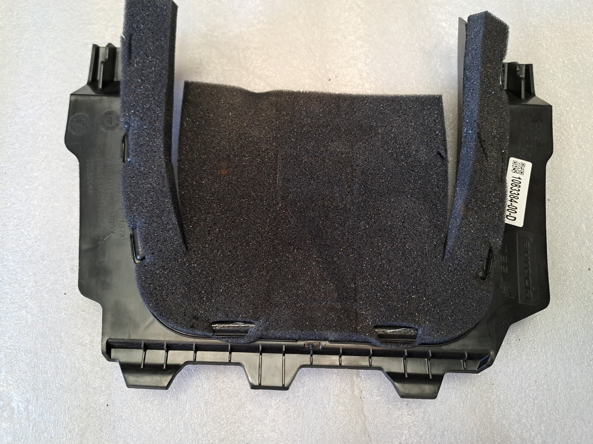 Tesla Model 3 | Y Steering Lower Gap Hinder CLMN IP 1083384-00-D OEM!! NEW!! ,'