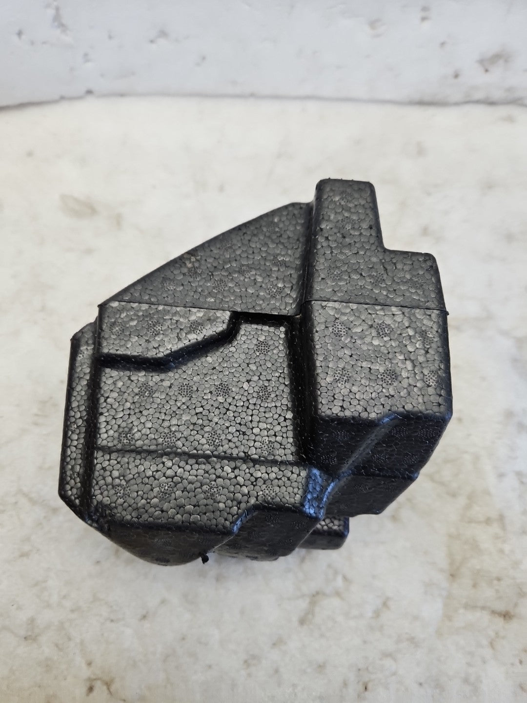 Tesla Model X Absorber CCB Knee Impact Foam 1681241-00-A OEM