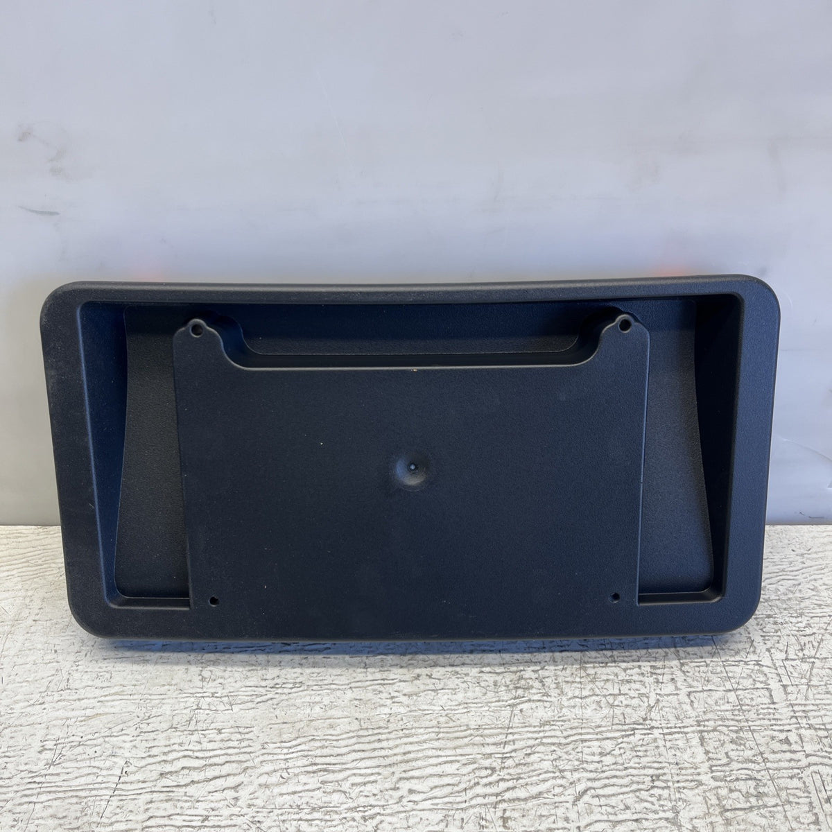 20-24 Tesla Model Y Front License Plate Frame Holder Bracket 149309000A NEW! OEM