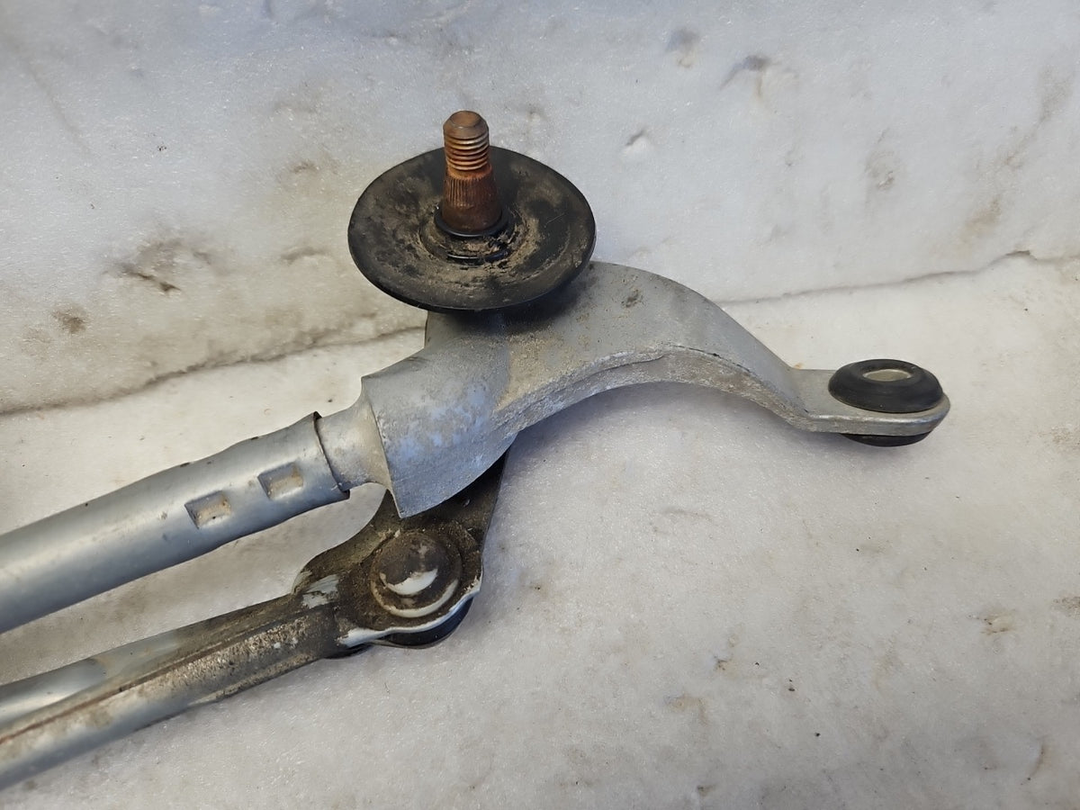 2009-2014 INFINITI G37 Windshield Wiper Motor OEM 28810JK60A