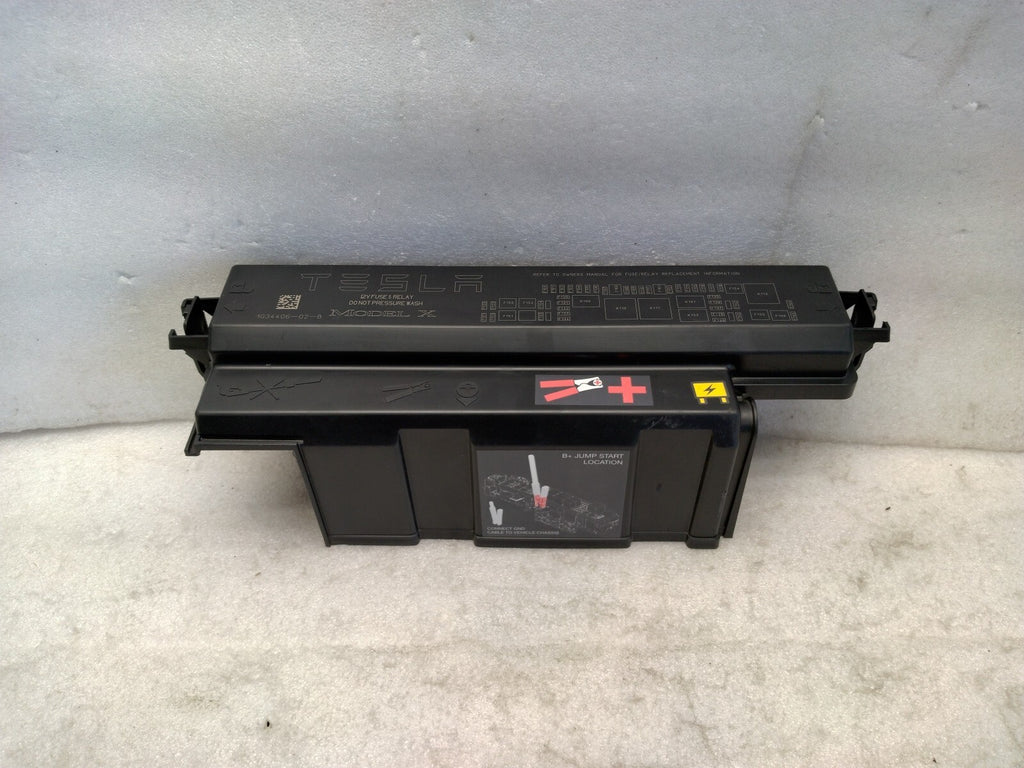 16-20 OEM Tesla Model X Junction Terminal Fuse Box Control Module 1034406-02-B