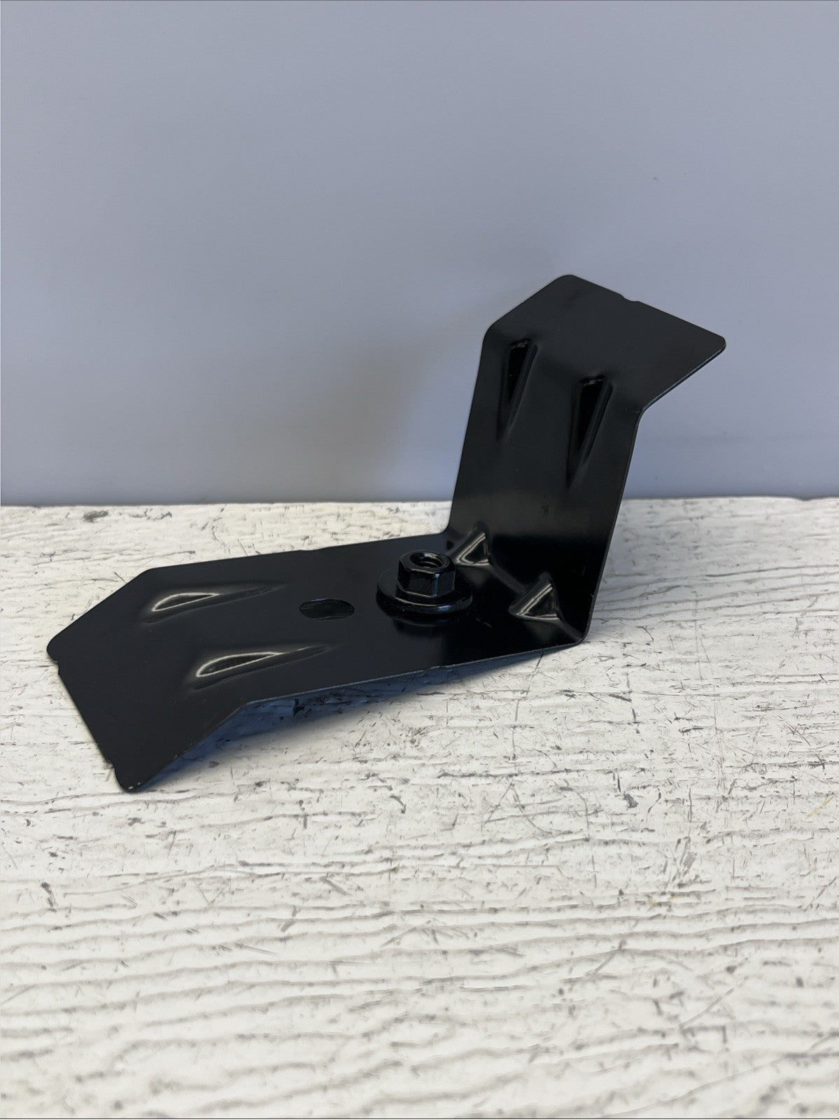 Rivian OEM Fascia Bracket lb — PT00003245 — Qty 2 — NEW