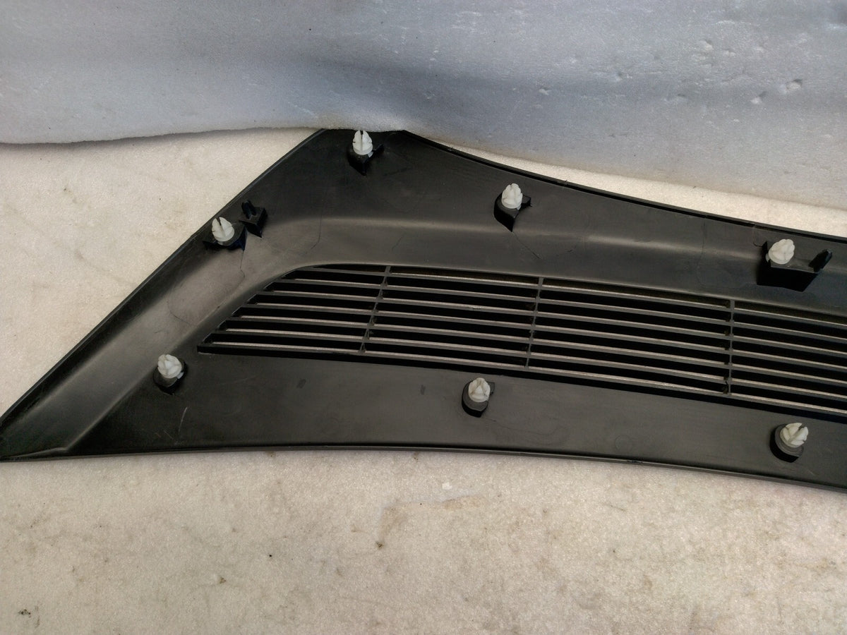 17-23 OEM Tesla Model 3 FRONT WINDSHIELD COWL APRON UNDERHOOD TRIM COVER PANEL