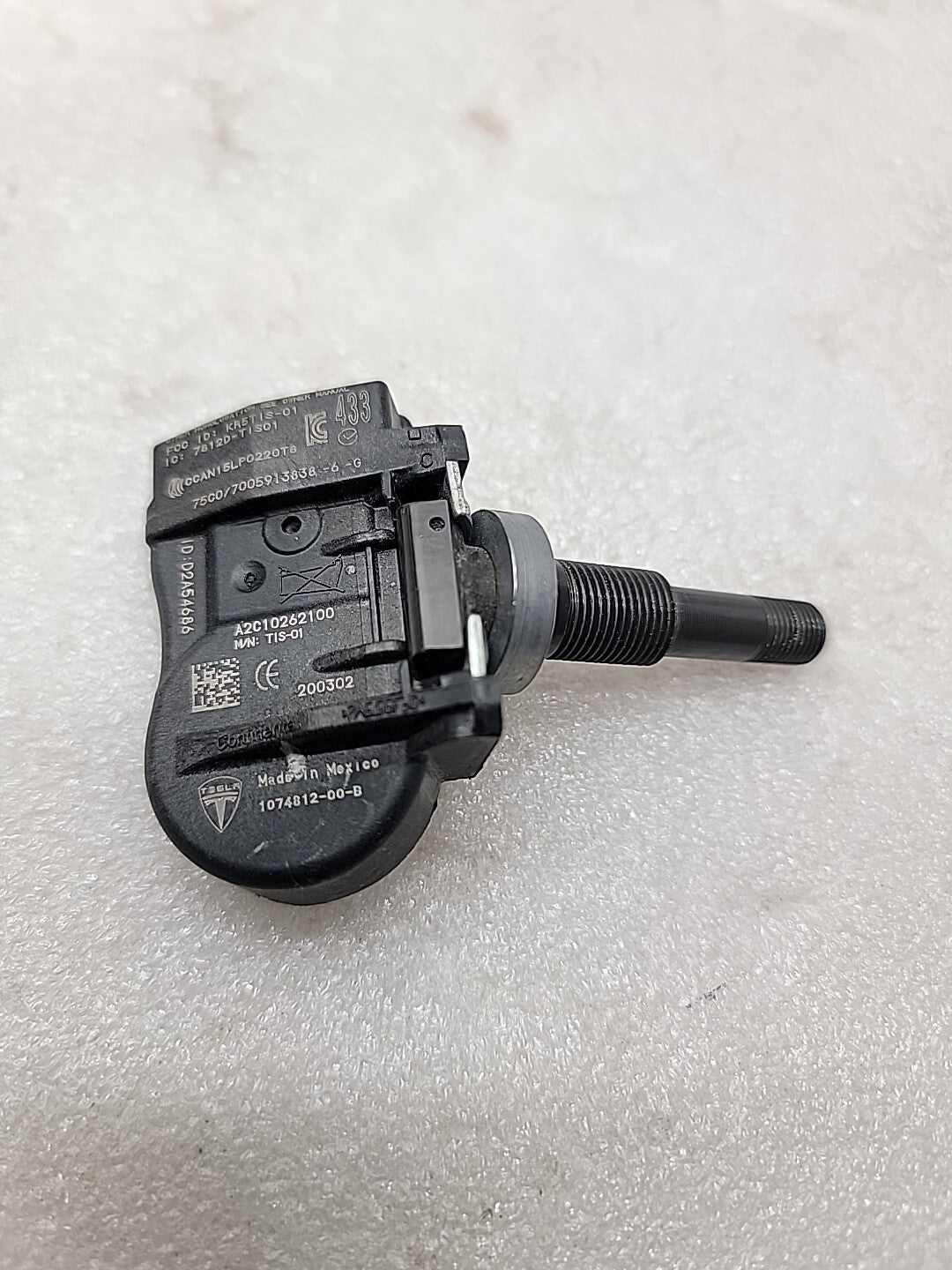 Tesla Model 3 S X TPMS Tire Pressure Sensor 433mhz Complete Genuine OEM Qty 1