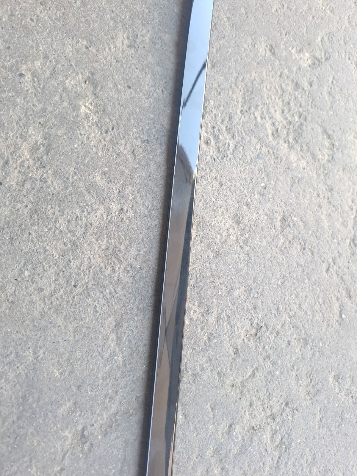 Rivian R1S Rear Passenger Side Door Upper Strip Molding Right RH OEM