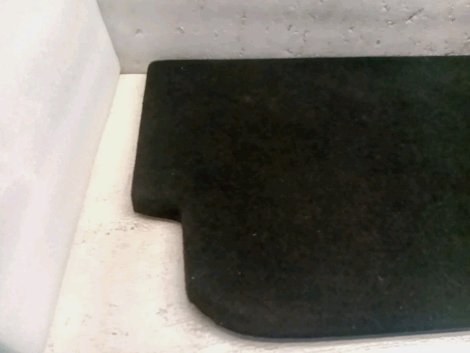 2016-20 Tesla MX 5 Seater Rear Trunk Floor Load Assembly Cover 1110762-00-A OEM