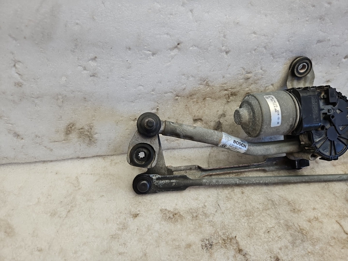 2012-2019 VW Passat Windshield Wiper Transmission Linkage & MOTOR OEM 561955023B